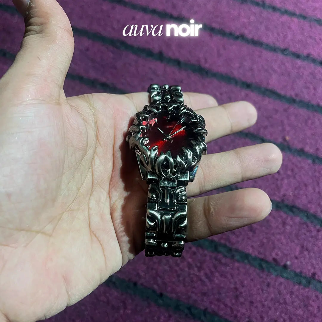 Alabaster Claw Watch – Luxury Minimalist Timepiece with Emerald Accent Design